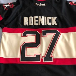 Jeremy Roenick classic Blackhawks jersey